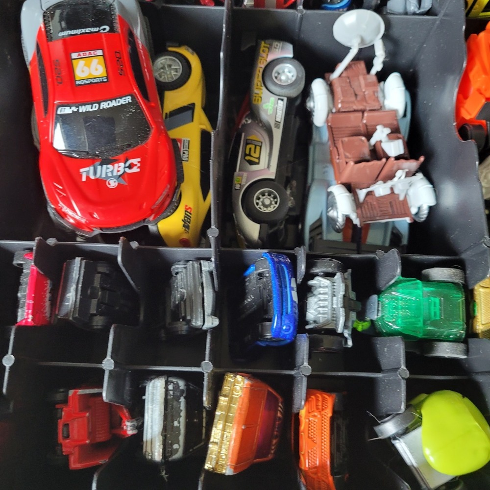 Hot Wheels Rolling Storage Case + Bulk Mixed Lot 54 Toy Cars Matchbox Diecast - Picture 9 of 14
